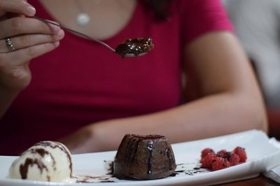 Chocolade ijs dessert