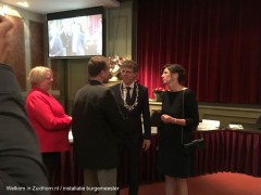 Installatie burgemeester van der tuuk (2)