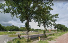 Parkeerterrein gemeentehuis google streetvieuw