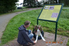 Kranslegging monument