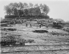 De opgraving in ezinge, 1932, foto rijksuniversiteit groningen, groninger instituut voor archeologie