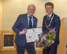 Harke bosma ontvangt 3e Abel tasman erepenning (Rudie Wiersma Fotografie) 