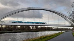 Bert swart brug na reiniging