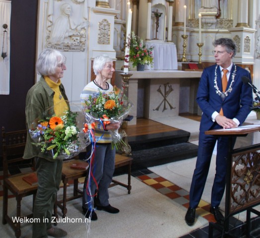 Tosja na ontvangst lintje: “omdat ik het leuk vind om te doen”