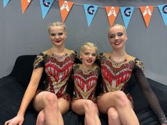 Anne bente bakker, lauren vrij en merel veenstra acro gym