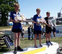 Jeugd fierljeppen