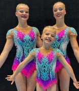 Acro anne bente bakker, lauren vrij en meren veenstra