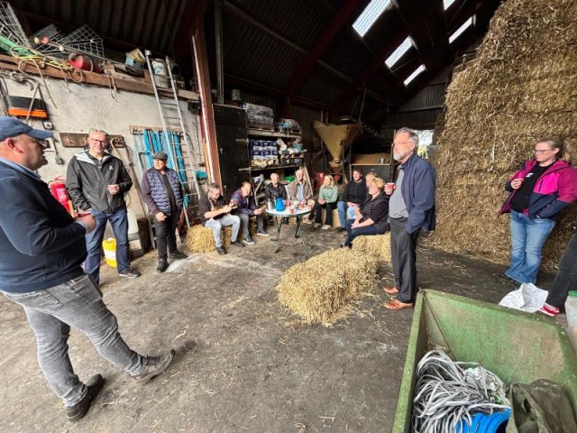 Wenakker Westerkwartier bezoekt melkveehouderij Hulshoff in Marum