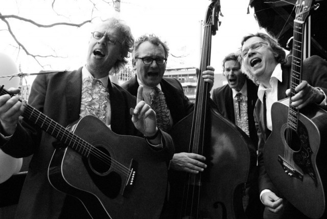 Nieuws: De Peter, Pieternel en (Meindert) Kesanova show met STUCK HERRY