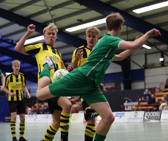 Leekster voetbalgala foto roel lubbers, wiebe kooiker of henk mulder