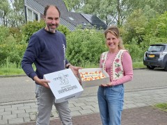 Winnaar taart stichting sparrow