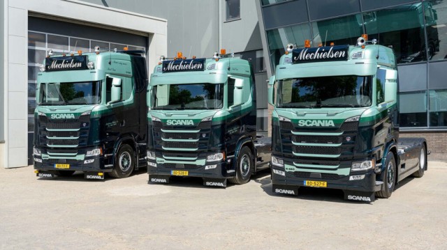 Drie nieuwe Scania’s voor Mechielsen