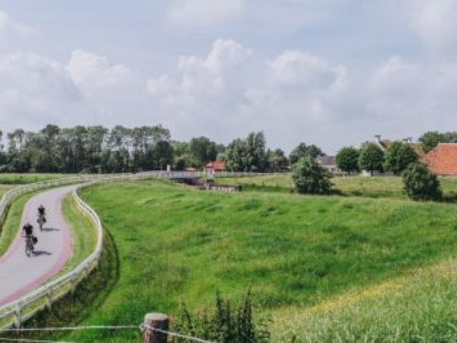 Fietsexcursie Water en wierden in Middag-Humsterland