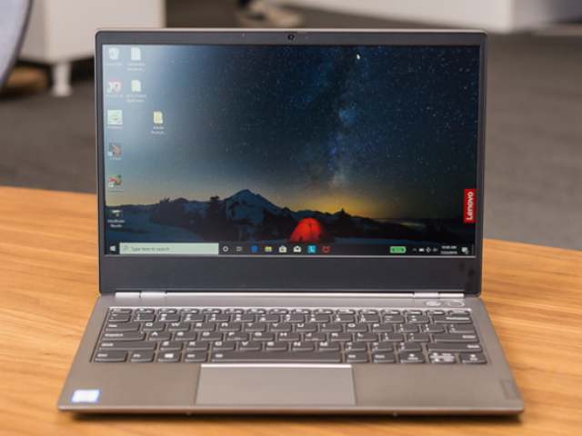 Zomeraanbieding: Lenovo 13 laptop