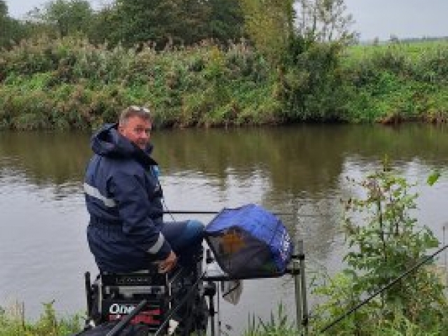 Johan winkel even niet in actie... 20260919 125200 - kopie
