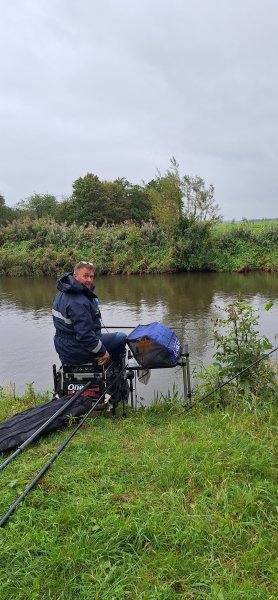 Johan winkel even niet in actie... 20260919 125200 - kopie